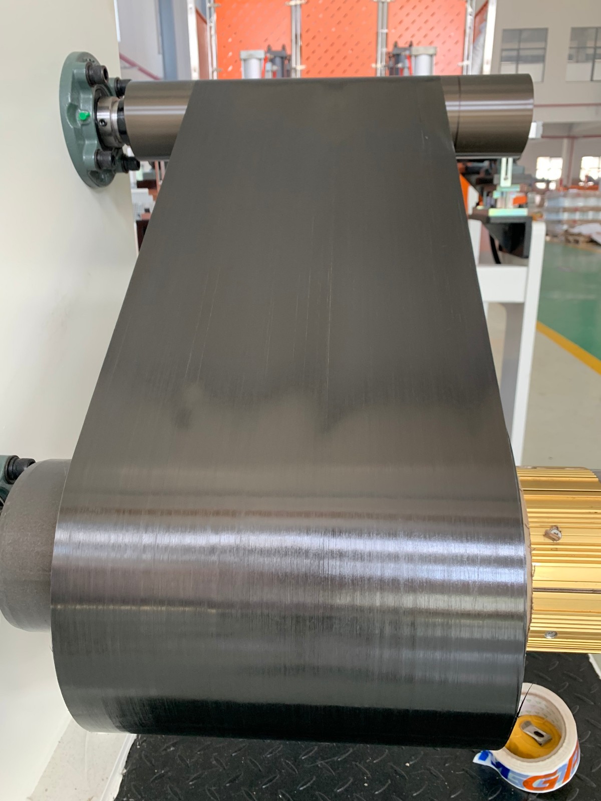 Wet Powder Impregnation/Continuous Carbon Fiber Reinforced Thermoplastic UD-tape Production Line